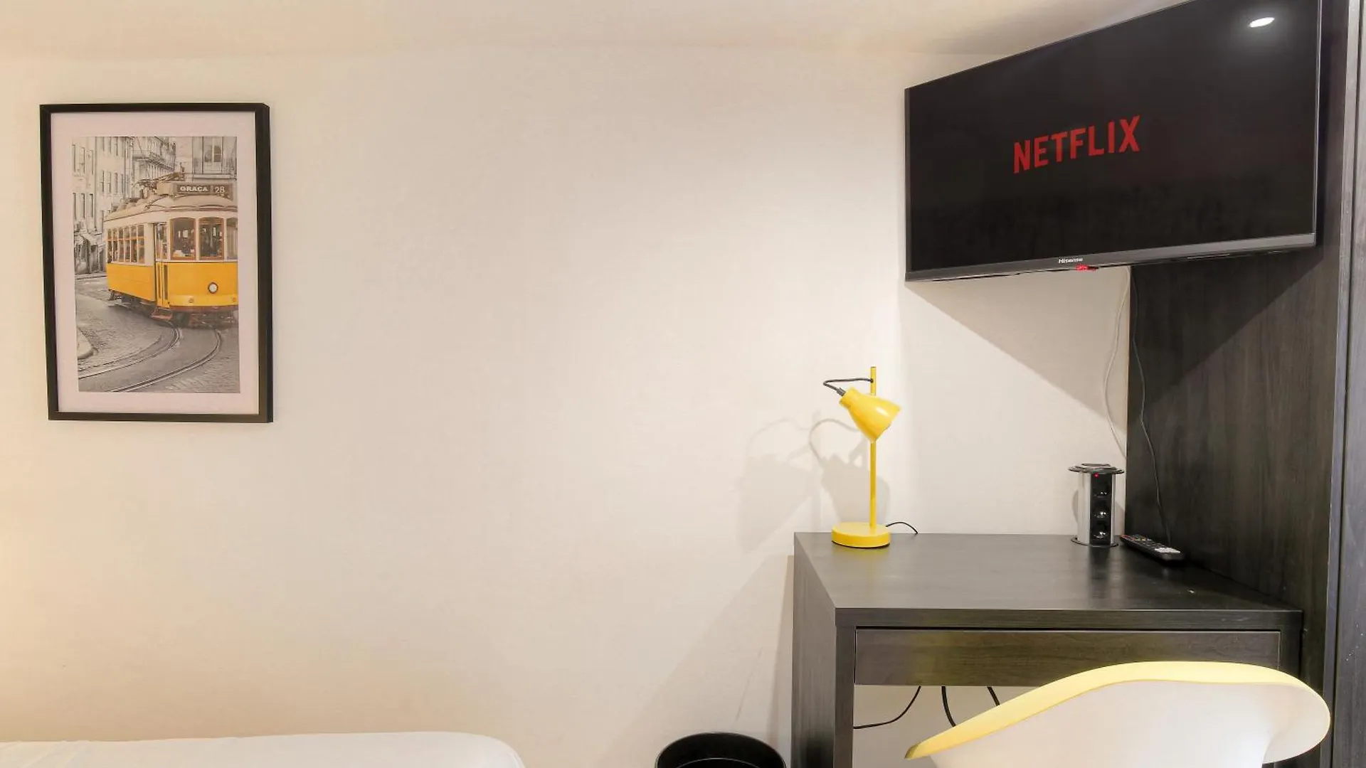 Tiny-Duplex Apartment Lyon