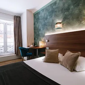 Du Dauphin Hotel