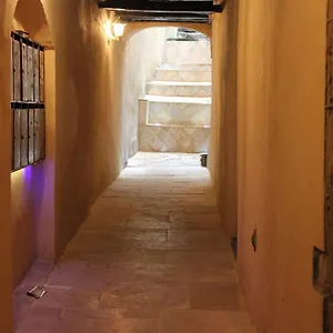 2* Nocleg ze śniadaniem La Loge Du Vieux